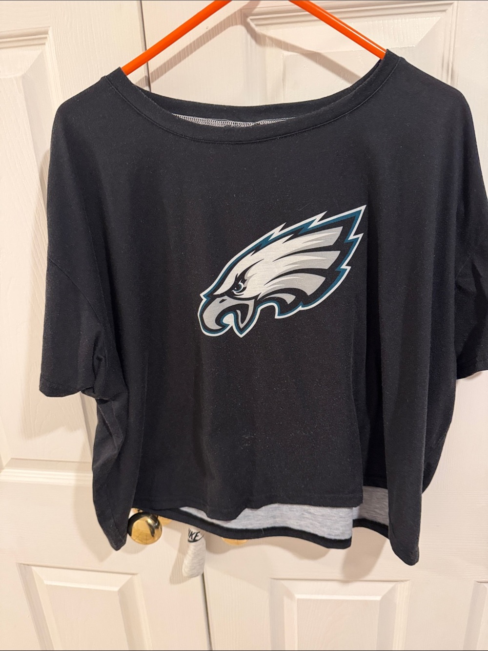 NFL Black Cropped Tee with Philadelphia Eagles Logo